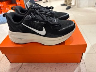 Zapatillas Nike Vomero 18