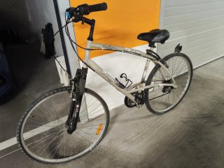 Bicicleta Decathlon Triban Trail Híbrida
