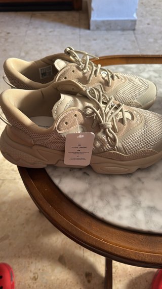 Zapatillas Adidas Beige
