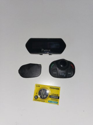 Mando Parrot con pantalla