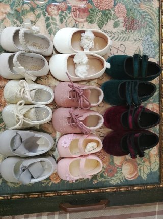 Lote de 12 Zapatillas de Bebé