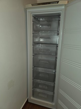 Congelador vertical Exquisit 176cm – 7 cajones