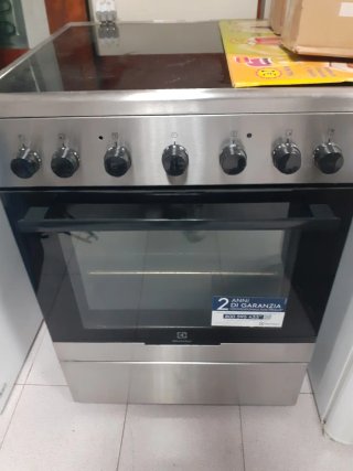 Cocina Electrolux Vitrocerámica + Horno