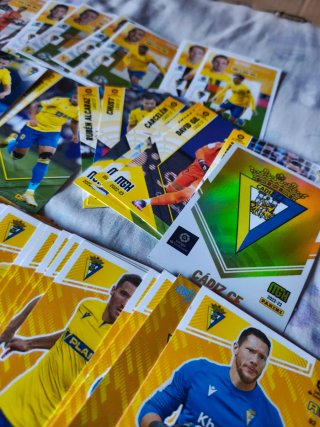 Lote cartas cromos fútbol Cádiz CF Adrenalyn