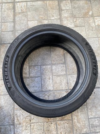 4 Neumáticos 235/40 R18 MICHELIN