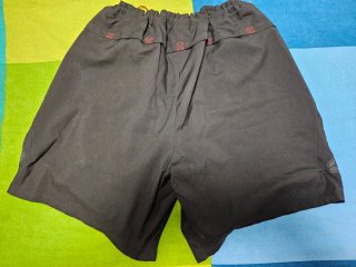 Pantalón corto Adidas negro