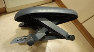 Reposapiés ergonómico ajustable