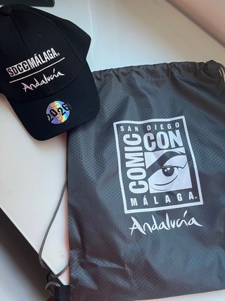 Gorra y Mochila Comic Con Málaga 2026