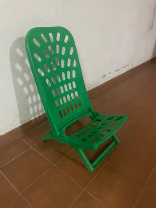 Silla baja de playa verde plegable