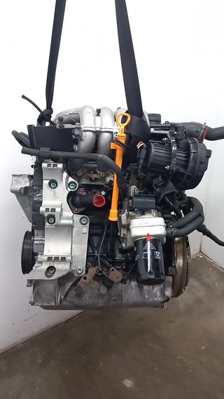 879656 MOTOR COMPLETO VOLKSWAGEN NEW BEETLE (9C1, 1C1)