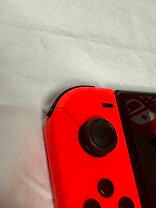 Nintendo Switch Completa + Controller + 2 Giochi
