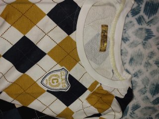 5 Jerseys de rayas multicolor, en muy buen estado,
