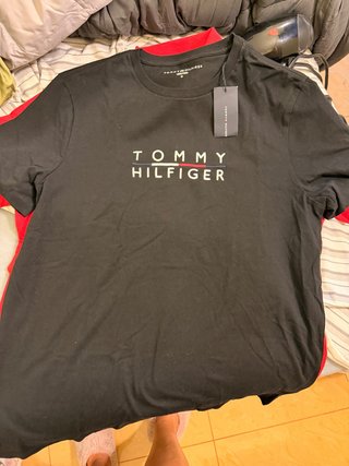 Camiseta Tommy Hilfiger Negra Talla M