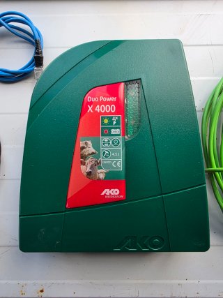 Pastor Eléctrico AKO Duo Power X 4000