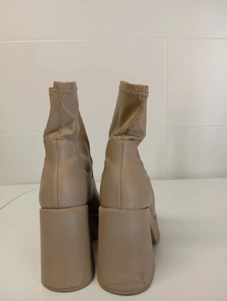 Botines Beige de Tacón