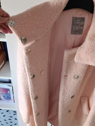 Abrigo Guess Rosa Talla M