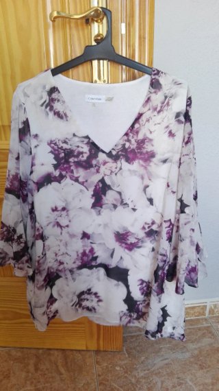 Blusa CalvinKlein 1uso
