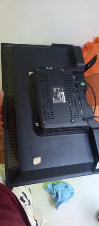 Televisor Engel Negro 24 pulgadas funciona perfect