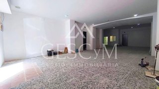 Local comercial en venta en Les Planes en Sant Joan Despí