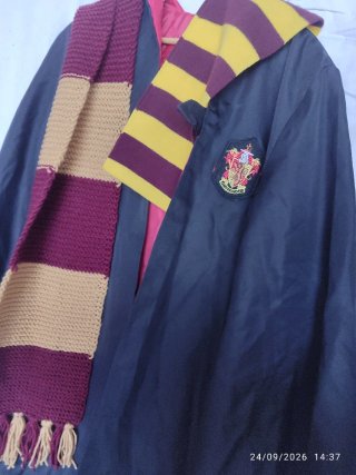 Disfraz Harry Potter Túnica y Bufanda