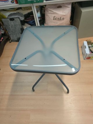 Mesa de terraza cuadrada