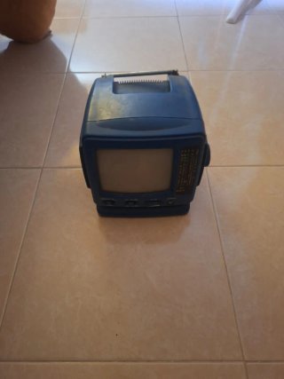 Televisor Antiguo Azul funciona perfectamente