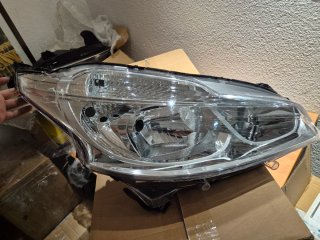Faro Principal Derecho Peugeot 208