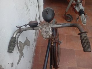 Bicicleta antigua clásica