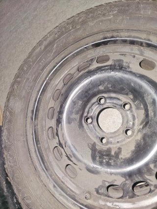 Neumático Goodyear Eagle 215/55 R16