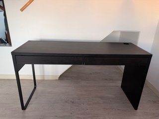 Escritorio IKEA MICKE Negro/Marrón