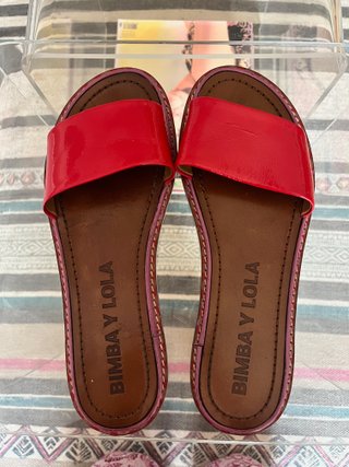Sandalias Bimba y Lola Rojas Talla 38