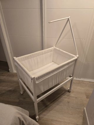 Minicuna Zara Home Blanca con Soporte Dosel