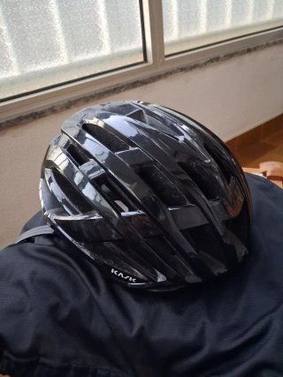 Capacete Kask Valegro Preto Brilhante
