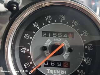 Triumph Bonneville SE