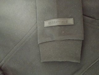 Conjunto Sudadera y Pantalón Essentials
