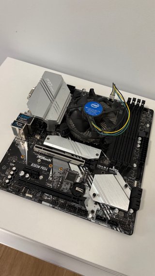 Placa Base ASRock B365M PRO4 Intel Con procesador