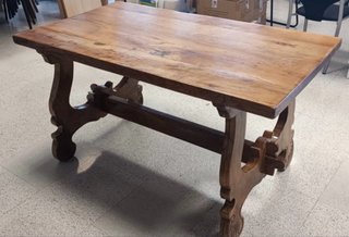 Mesa de roble