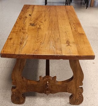 Mesa de roble