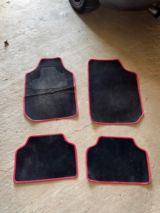 Alfombrillas coche universales (4 uds)