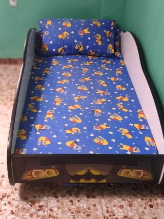 Cama Infantil con Diseño de Coche