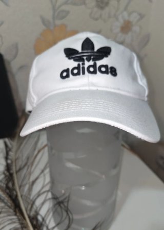 Gorra Adidas Blanca