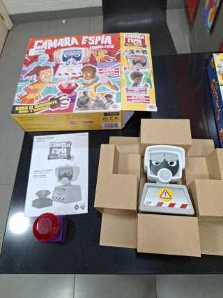 Juego de Mesa Cámara Espía Bizak como nuevo
