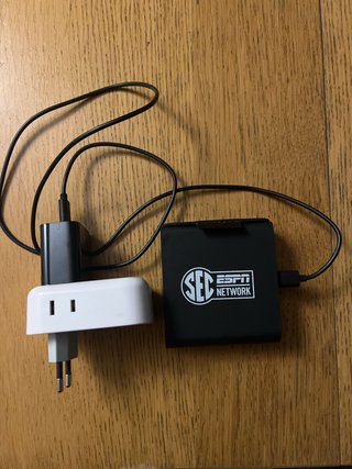 Cargador con Adaptador y Dispositivo