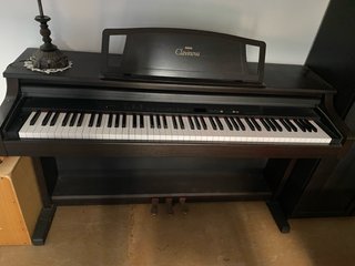 Piano Yamaha Clavinova 511