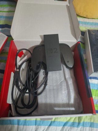 Nintendo Switch + Mario Kart 8 Deluxe