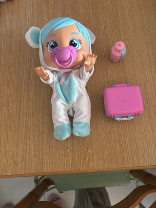 Bebé Llorón Kristal con Accesorios