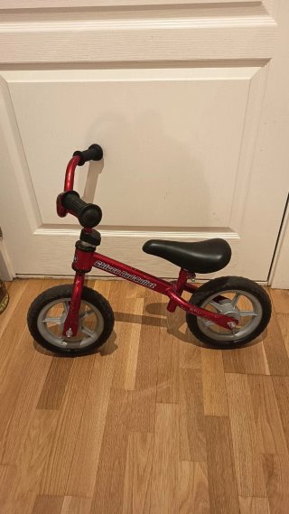 Bicicleta de equilibrio Chicco Red Bullet