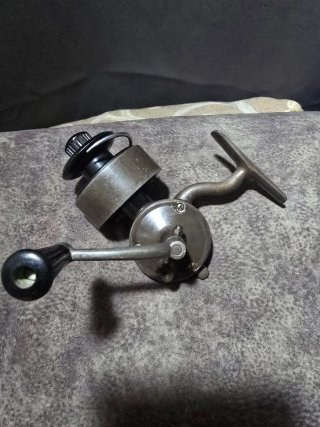 Carrete de Pesca Antiguo