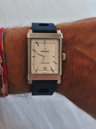 Reloj Eternamatic Automático