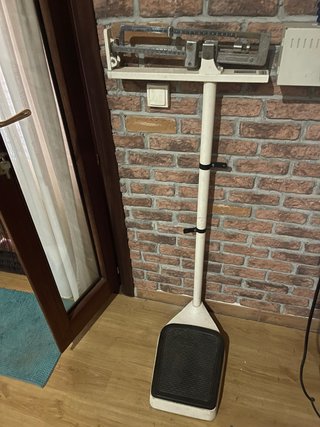 Báscula mecánica vintage